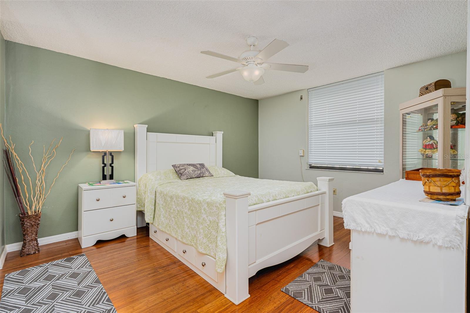 FAIRWIND SHORES CONDO - Residential