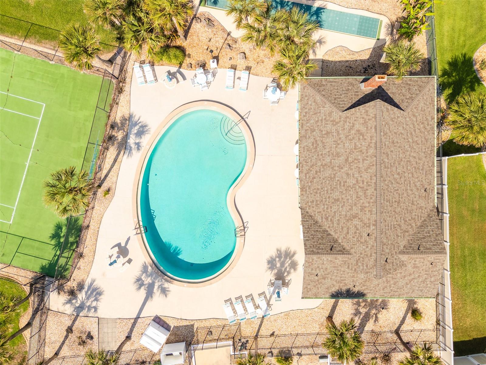 FAIRWIND SHORES CONDO - Residential