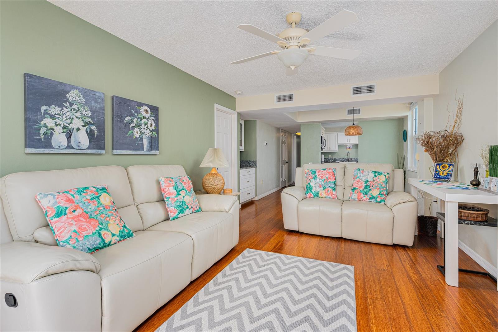 3360 OCEAN SHORE BOULEVARD 5060