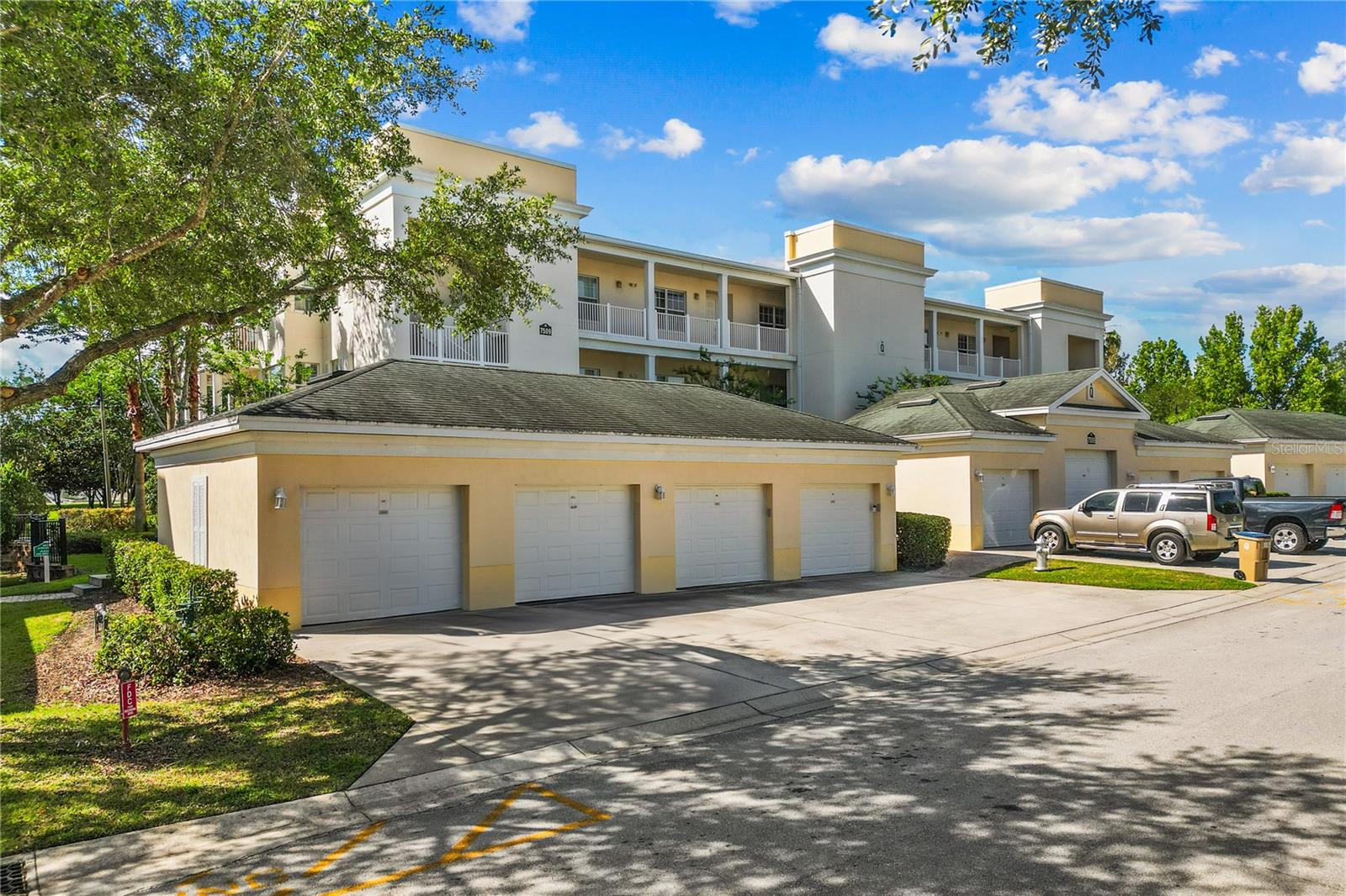 7509 MOURNING DOVE CIRCLE 302