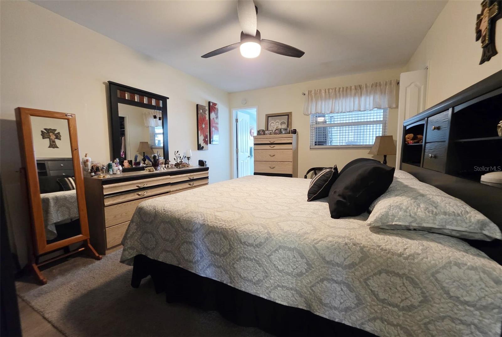 TOWN APTS CONDO - Residential