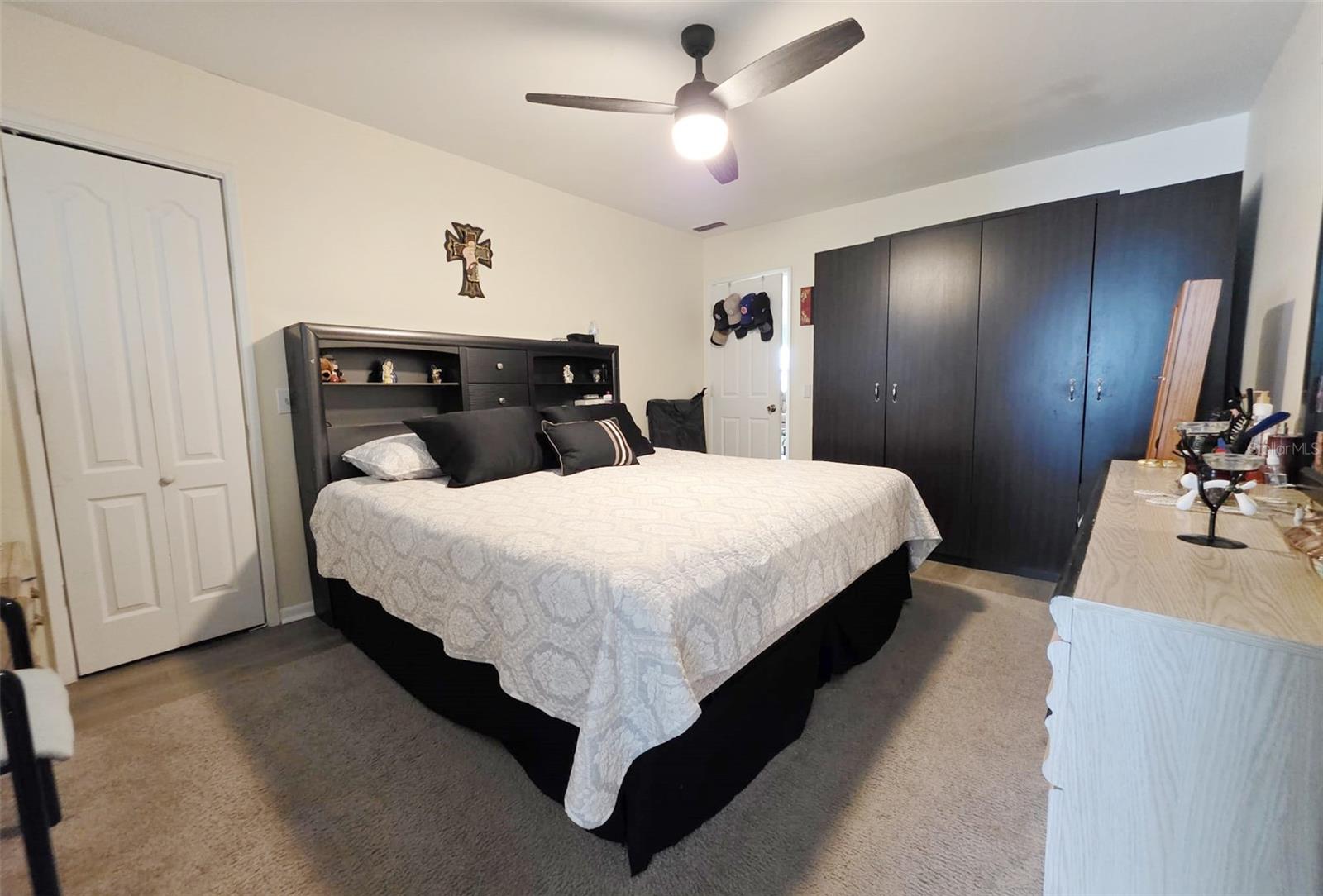 TOWN APTS CONDO - Residential