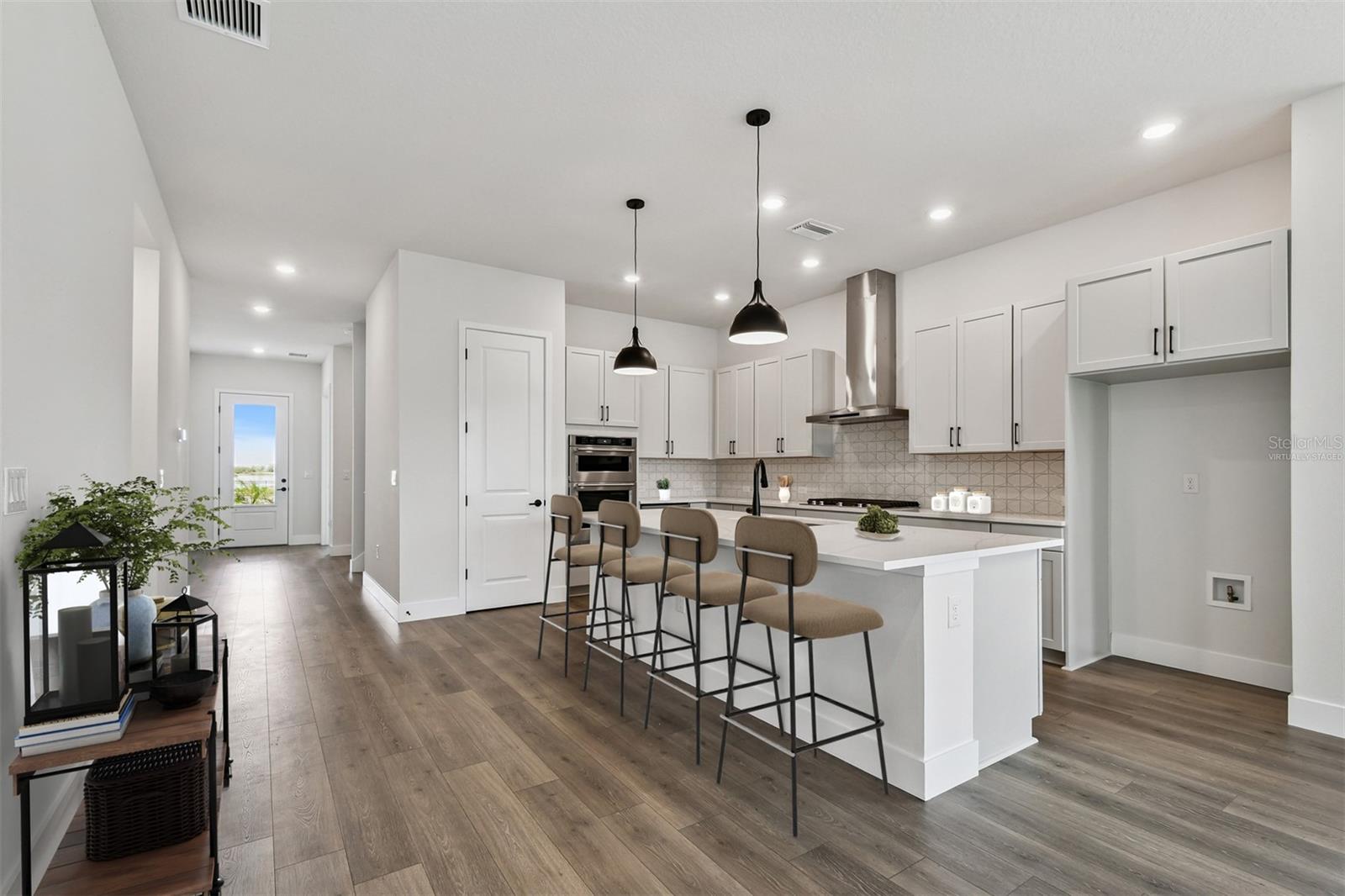 1606 RUNNING TIDE PLACE