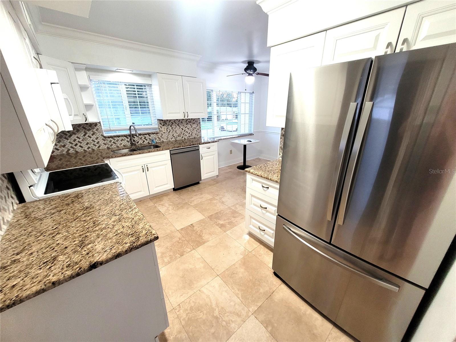 BELLEAIR MANOR - Residential Lease