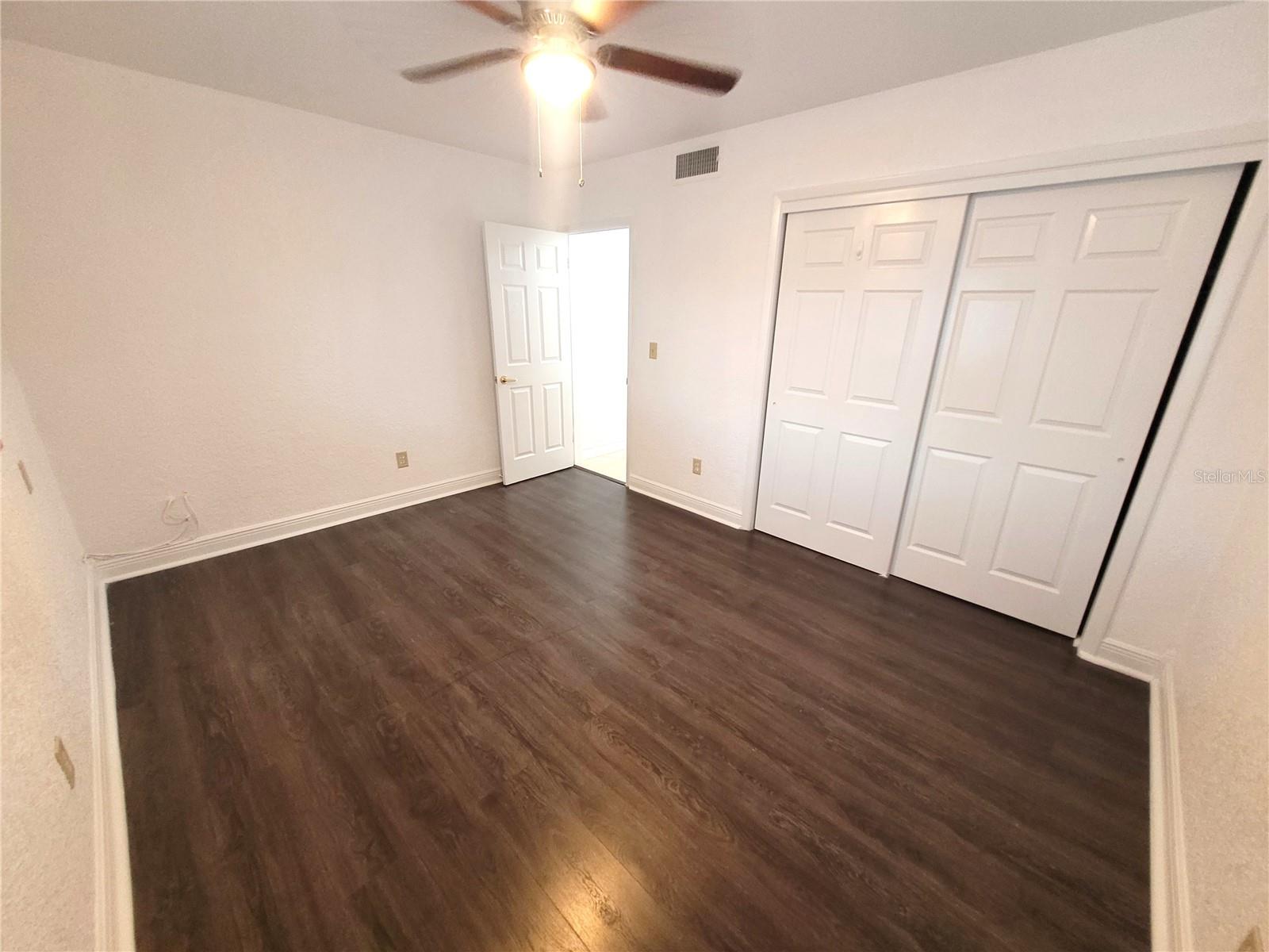 BELLEAIR MANOR - Residential Lease