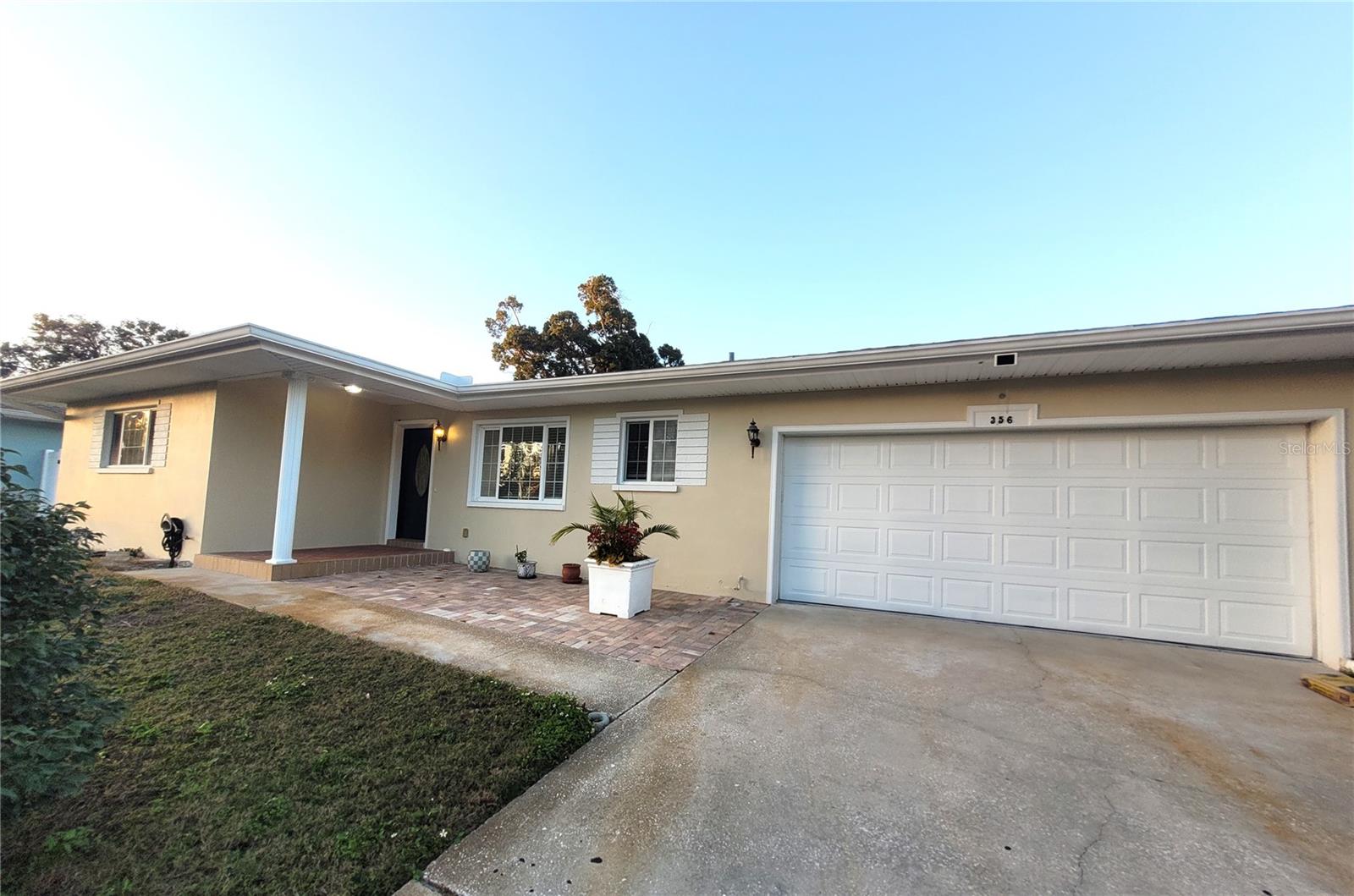 BELLEAIR MANOR - Residential Lease