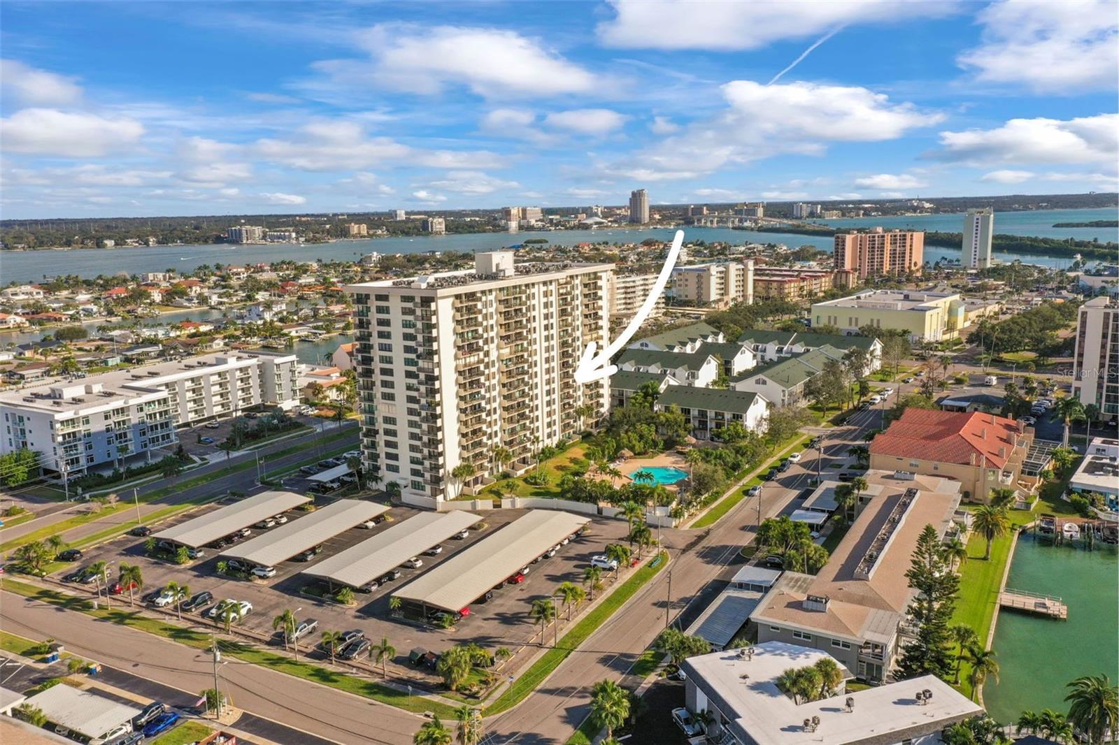 STARBOARD TOWER - Residential