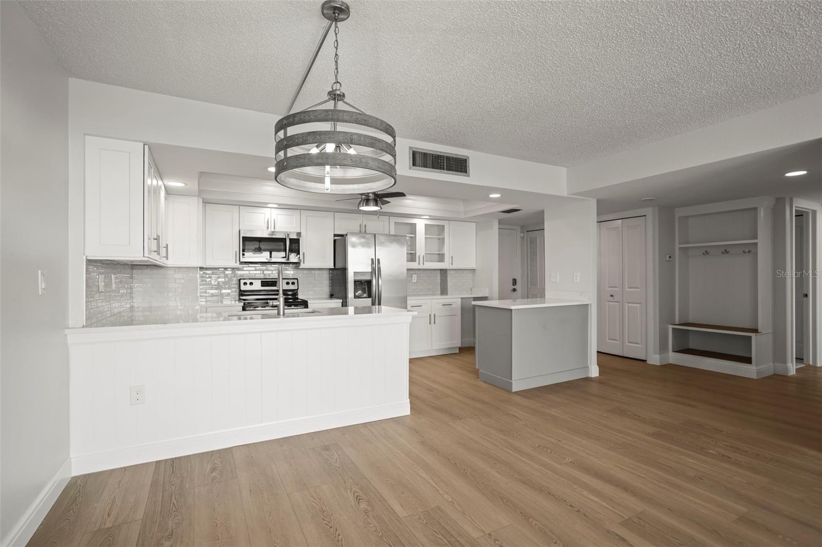 STARBOARD TOWER - Residential