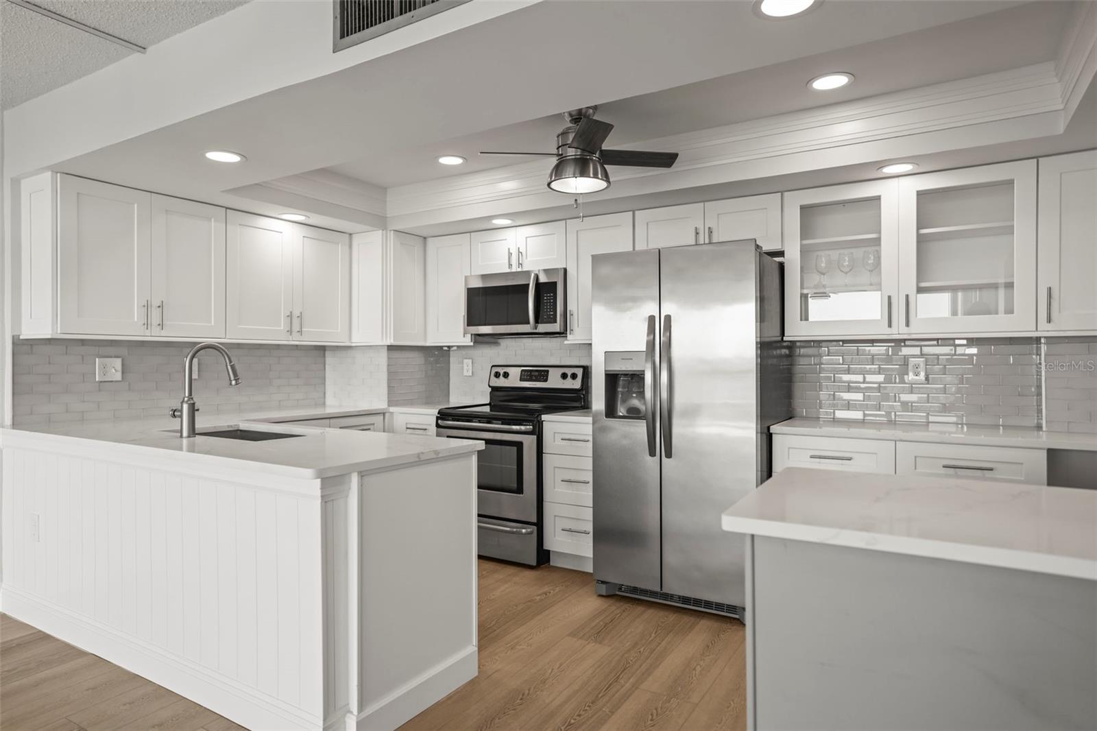 STARBOARD TOWER - Residential