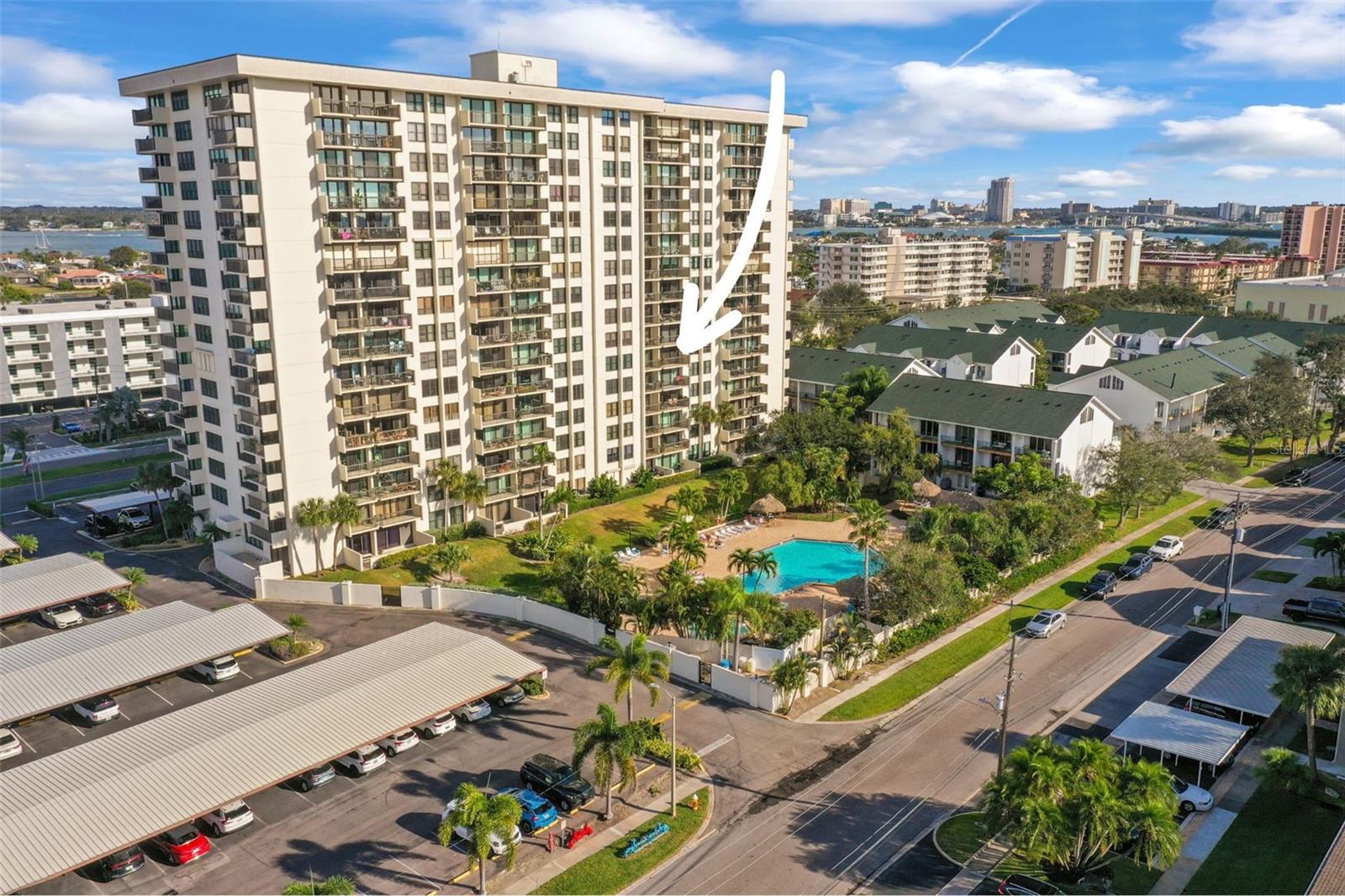 STARBOARD TOWER - Residential