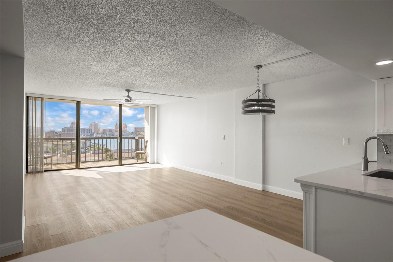 STARBOARD TOWER - Residential