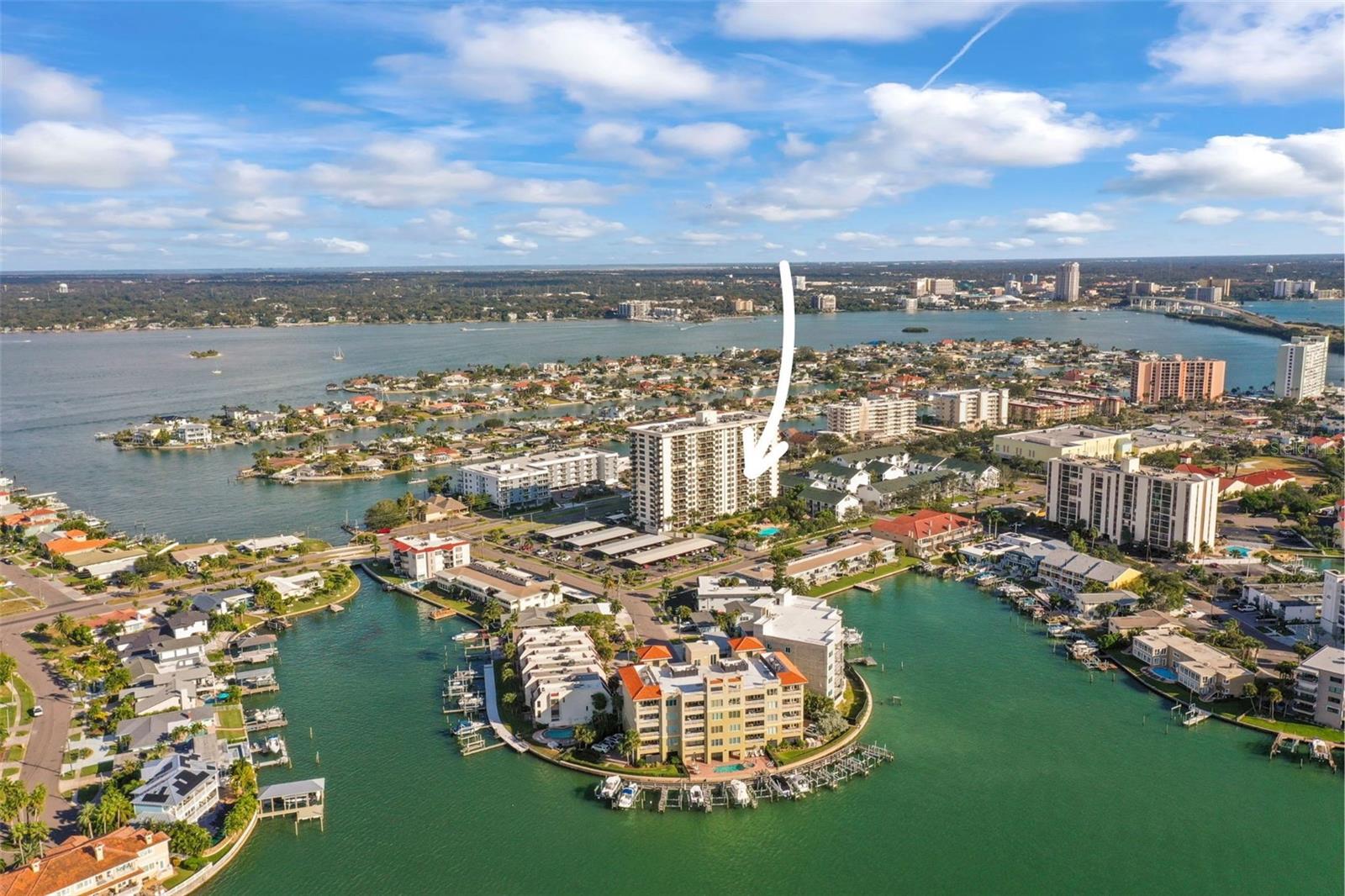 STARBOARD TOWER - Residential