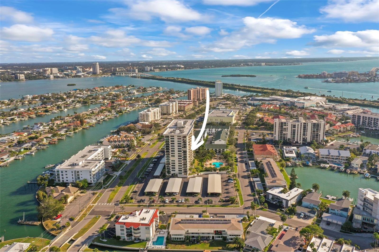 STARBOARD TOWER - Residential