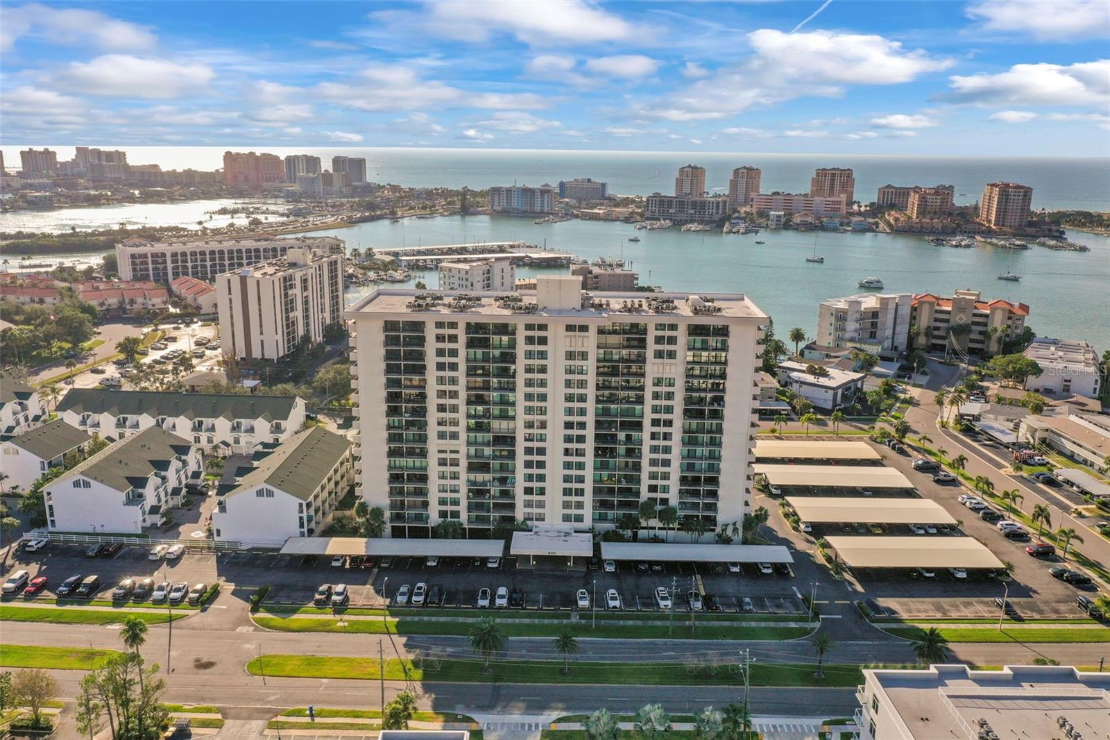 STARBOARD TOWER - Residential