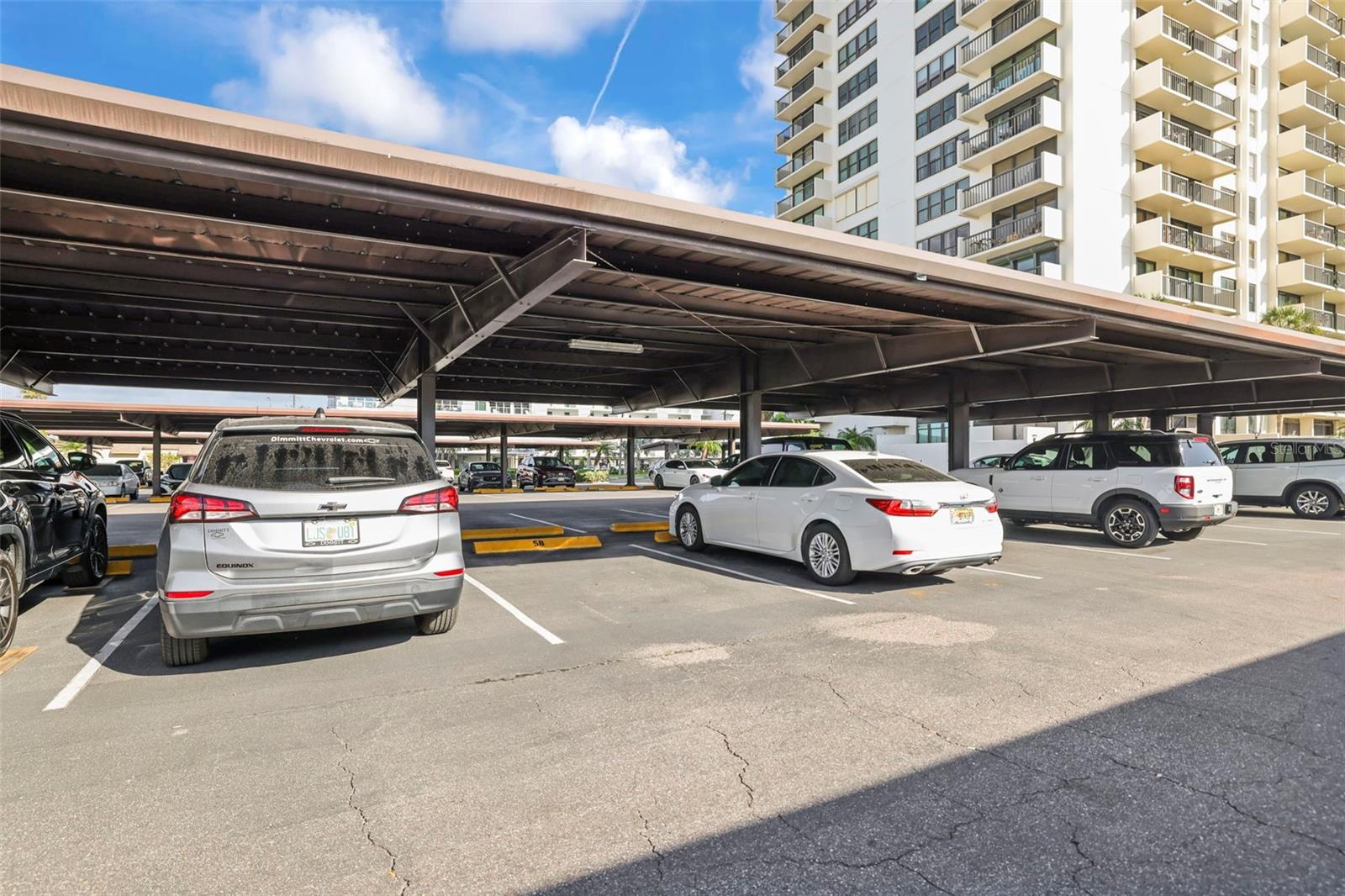 STARBOARD TOWER - Residential