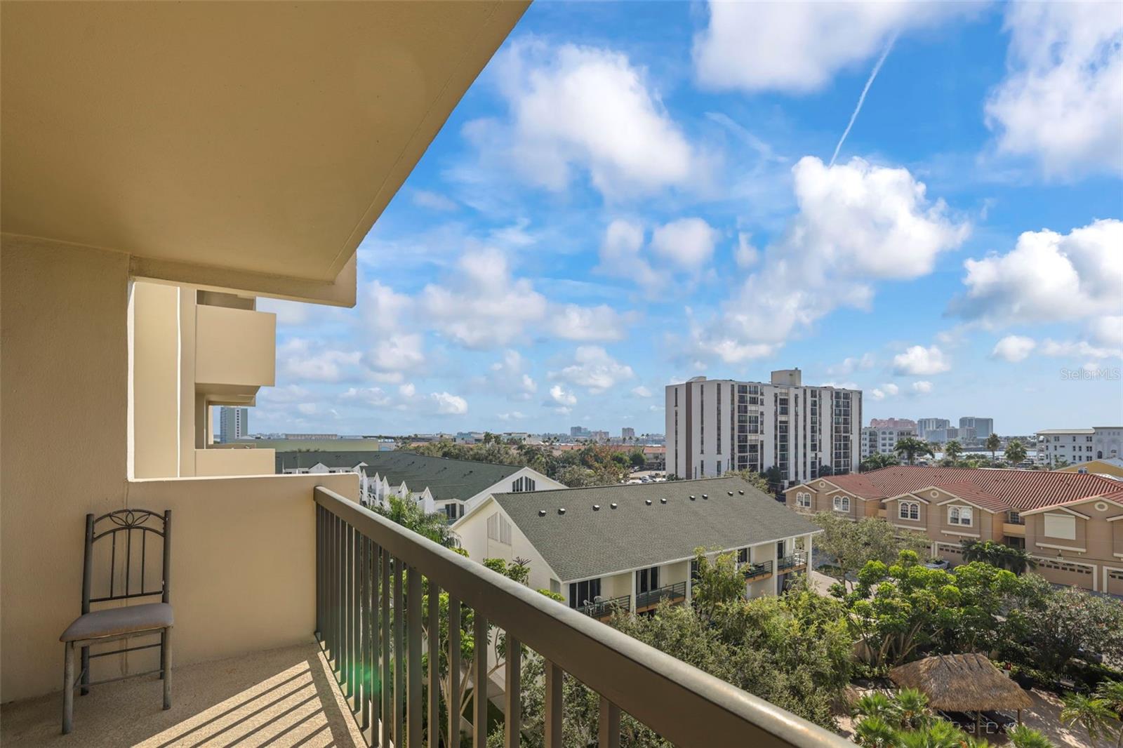 STARBOARD TOWER - Residential