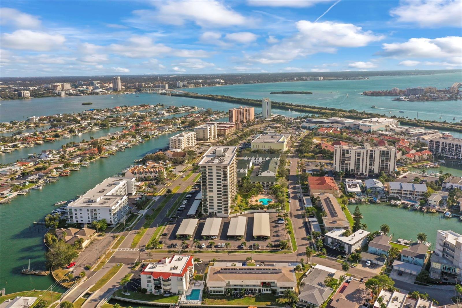 STARBOARD TOWER - Residential