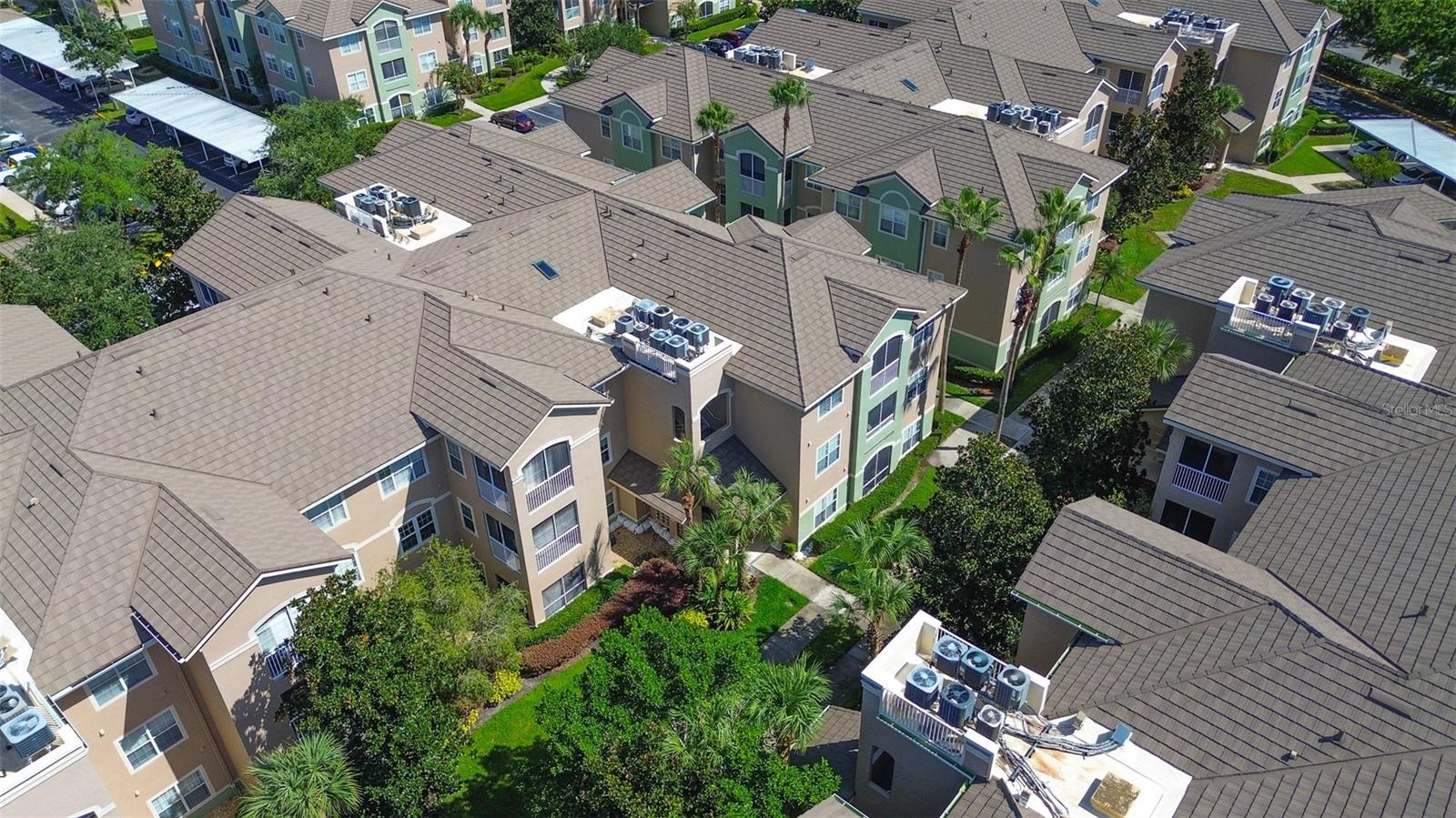 SUMMERGATE CONDO PH 4 OR 6357/3553 UNIT4213 - Residential