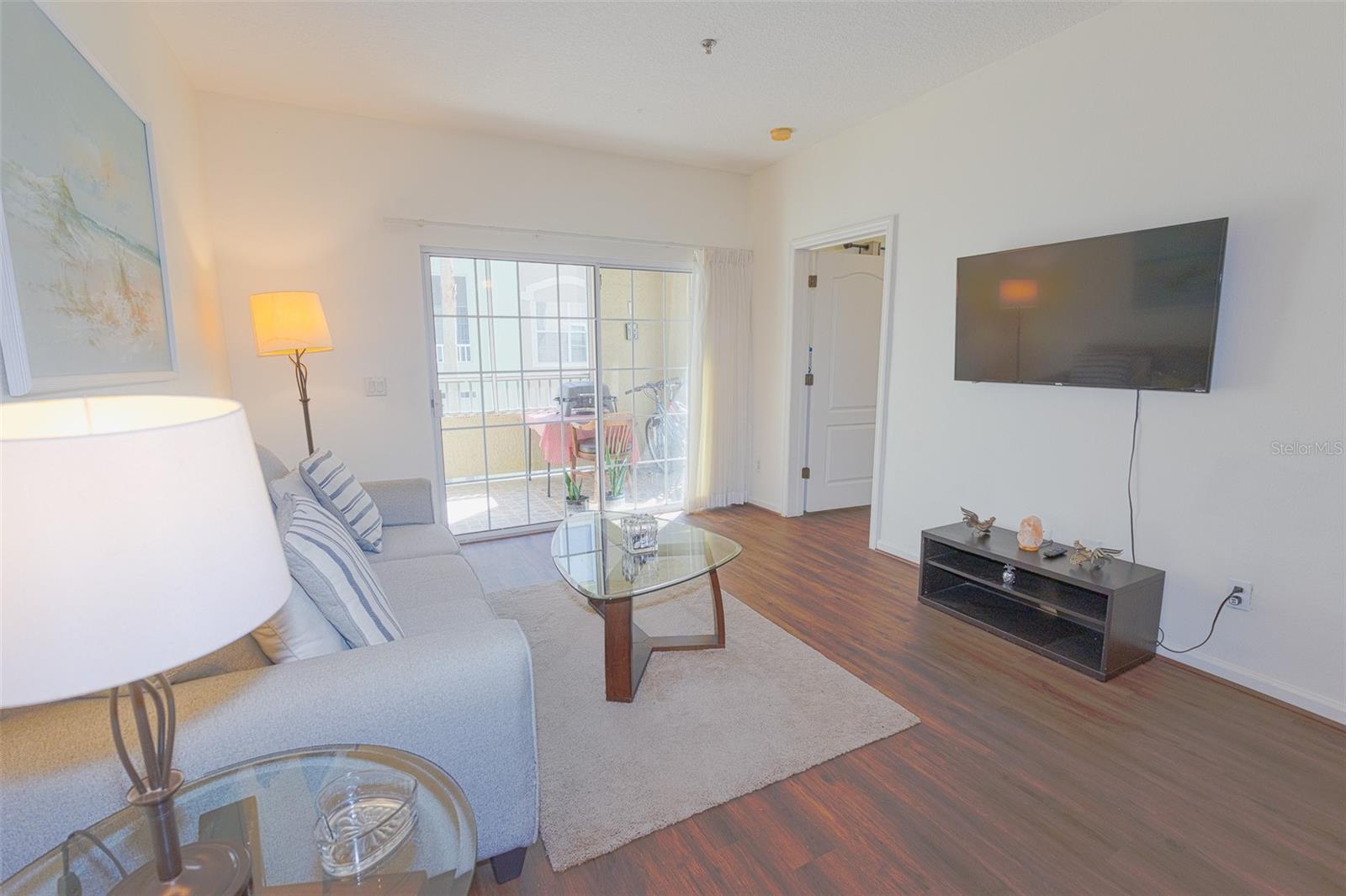 SUMMERGATE CONDO PH 4 OR 6357/3553 UNIT4213 - Residential