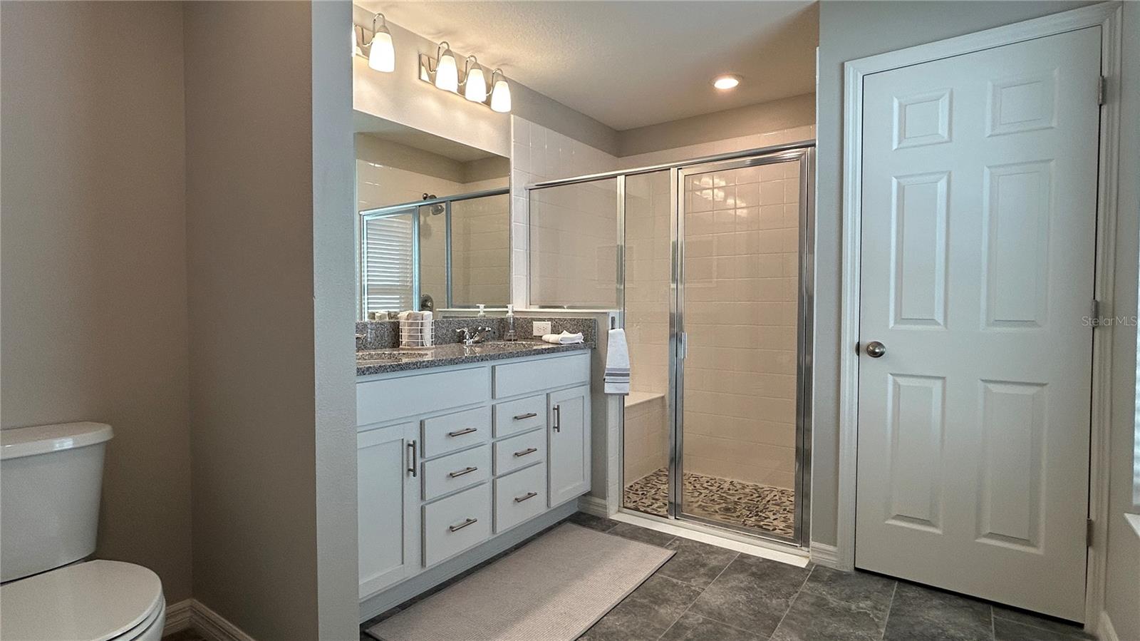 WILLIAMS POINTE - Residential