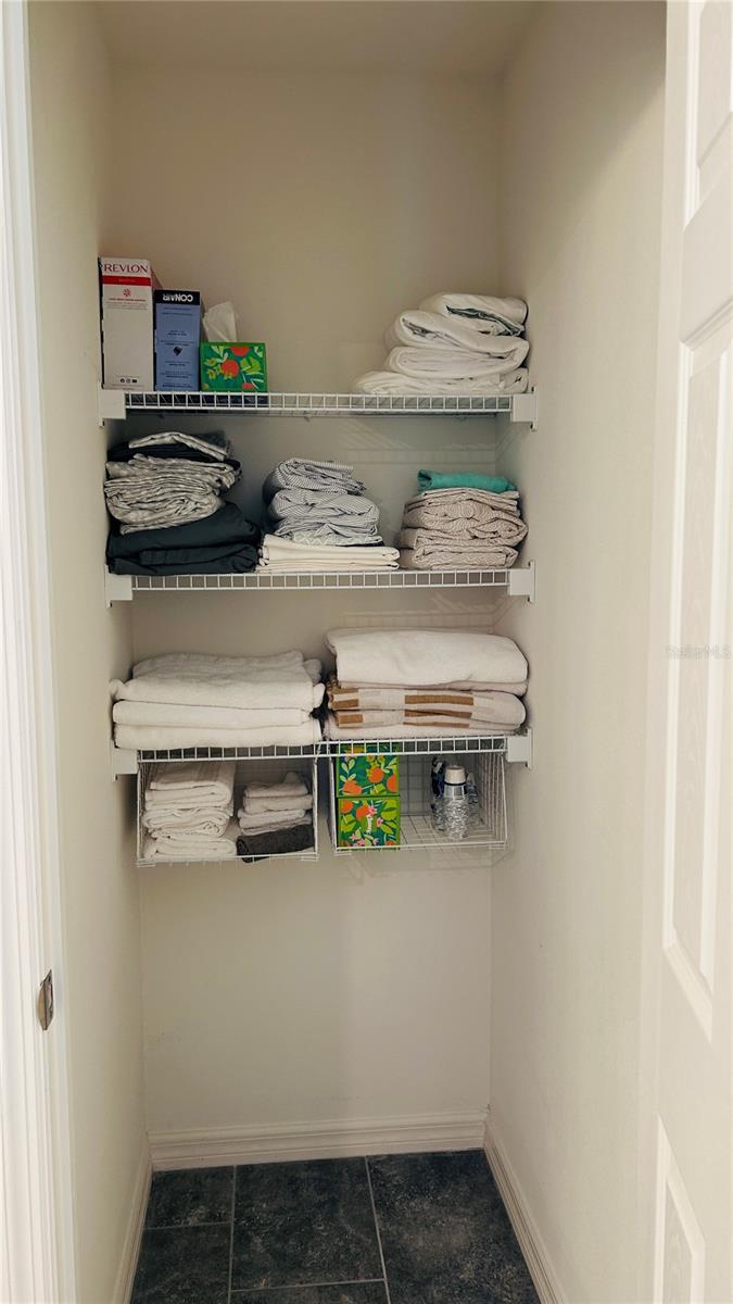 WILLIAMS POINTE - Residential