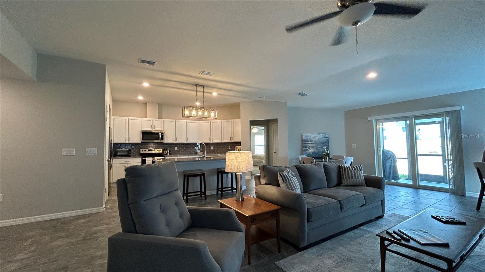 WILLIAMS POINTE - Residential