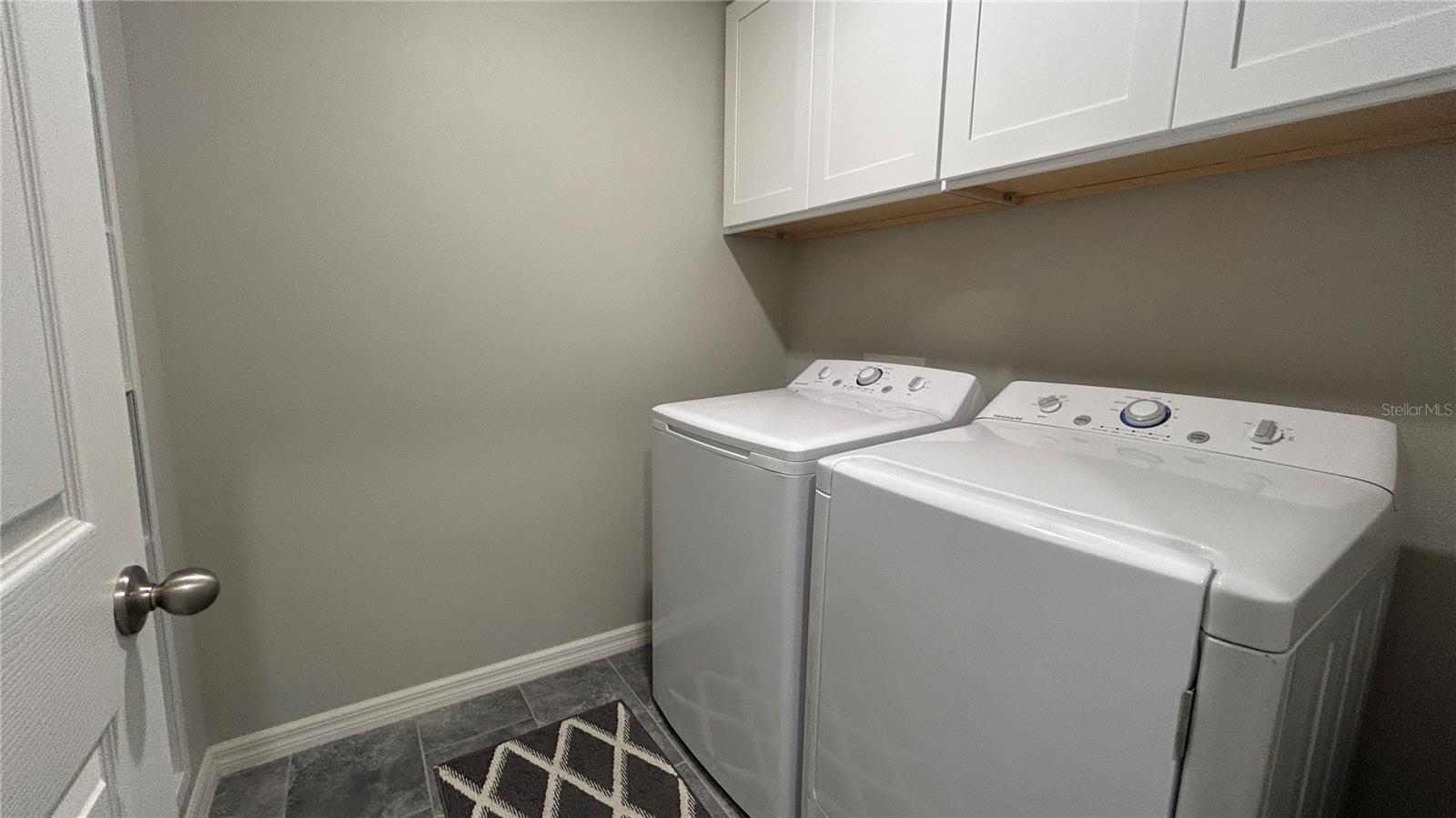 WILLIAMS POINTE - Residential