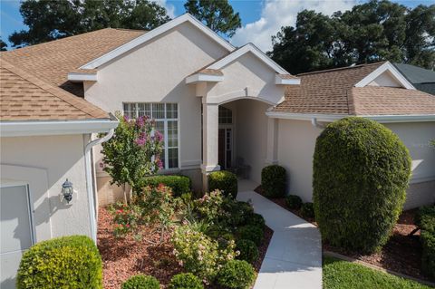 Photo of 6707 SW 113th Place, Ocala, FL 34476 (MLS # OM707430)