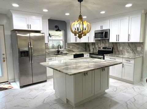 Tiny photo for 6140 NE 18th Avenue, Ocala, FL 34479 (MLS # TB8482496)