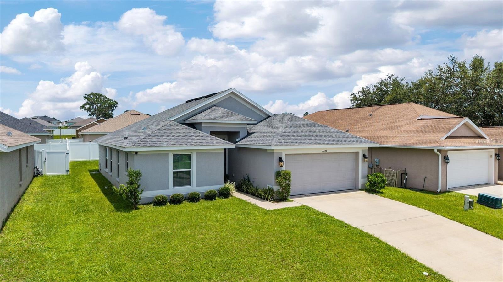 ST JAMES PARK - Residential