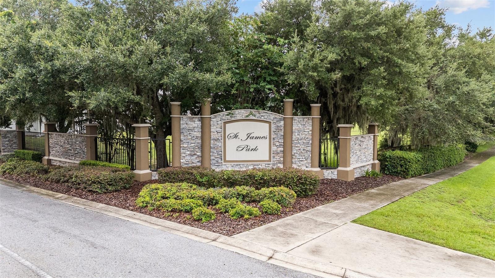 ST JAMES PARK - Residential