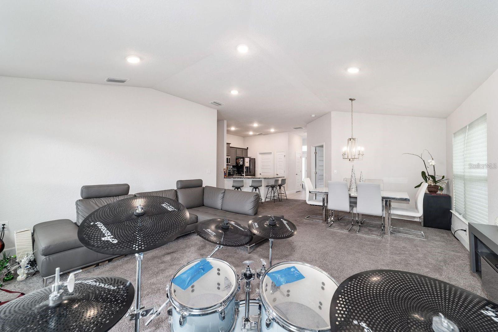 ST JAMES PARK - Residential