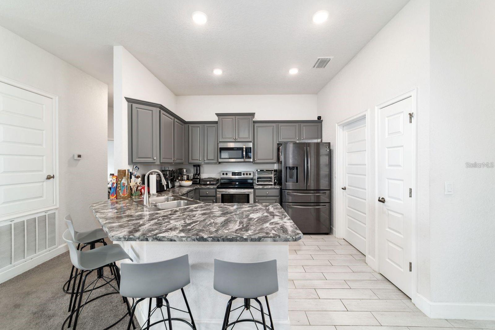 ST JAMES PARK - Residential