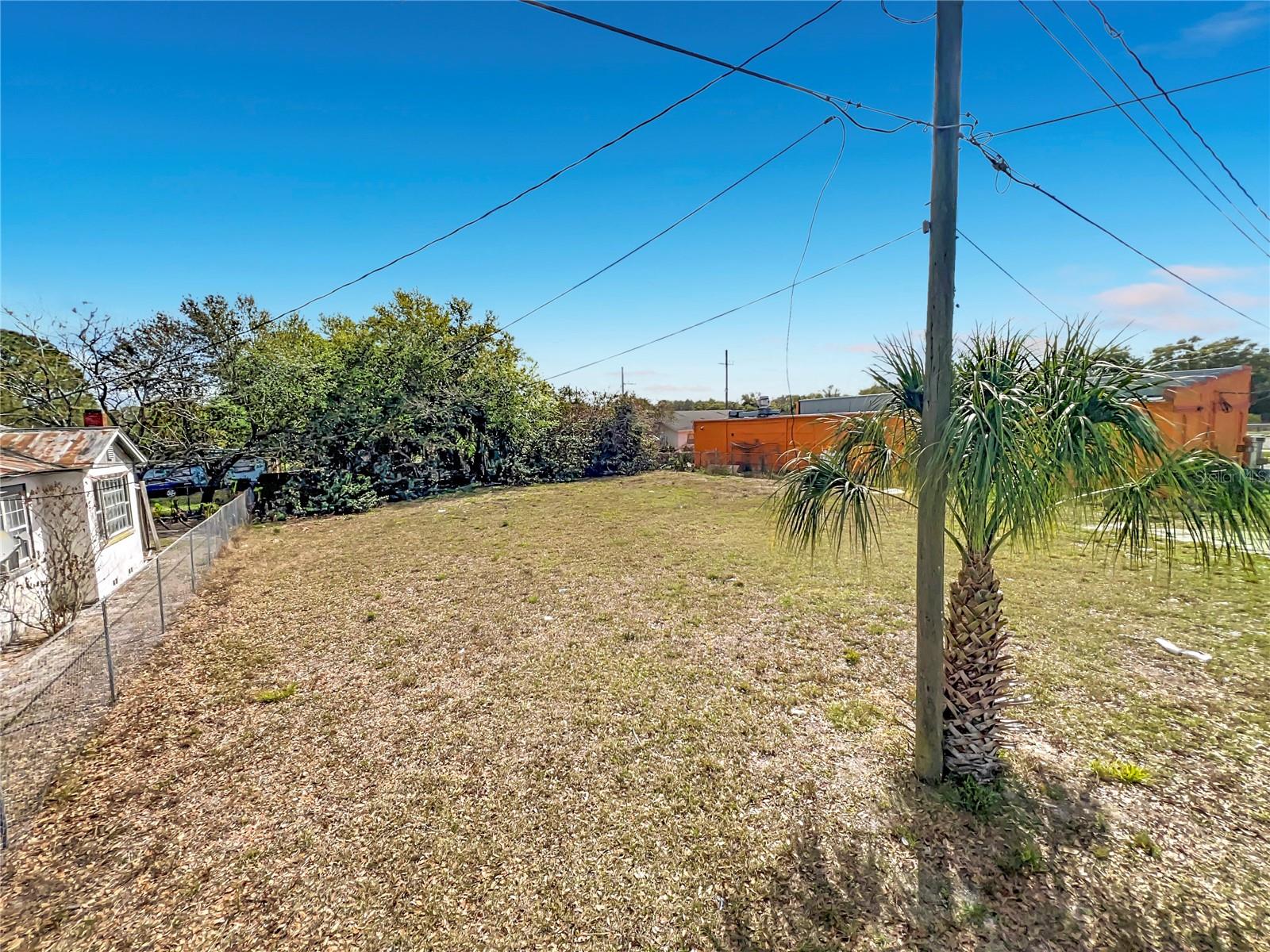 2471 GREENWAY STREET