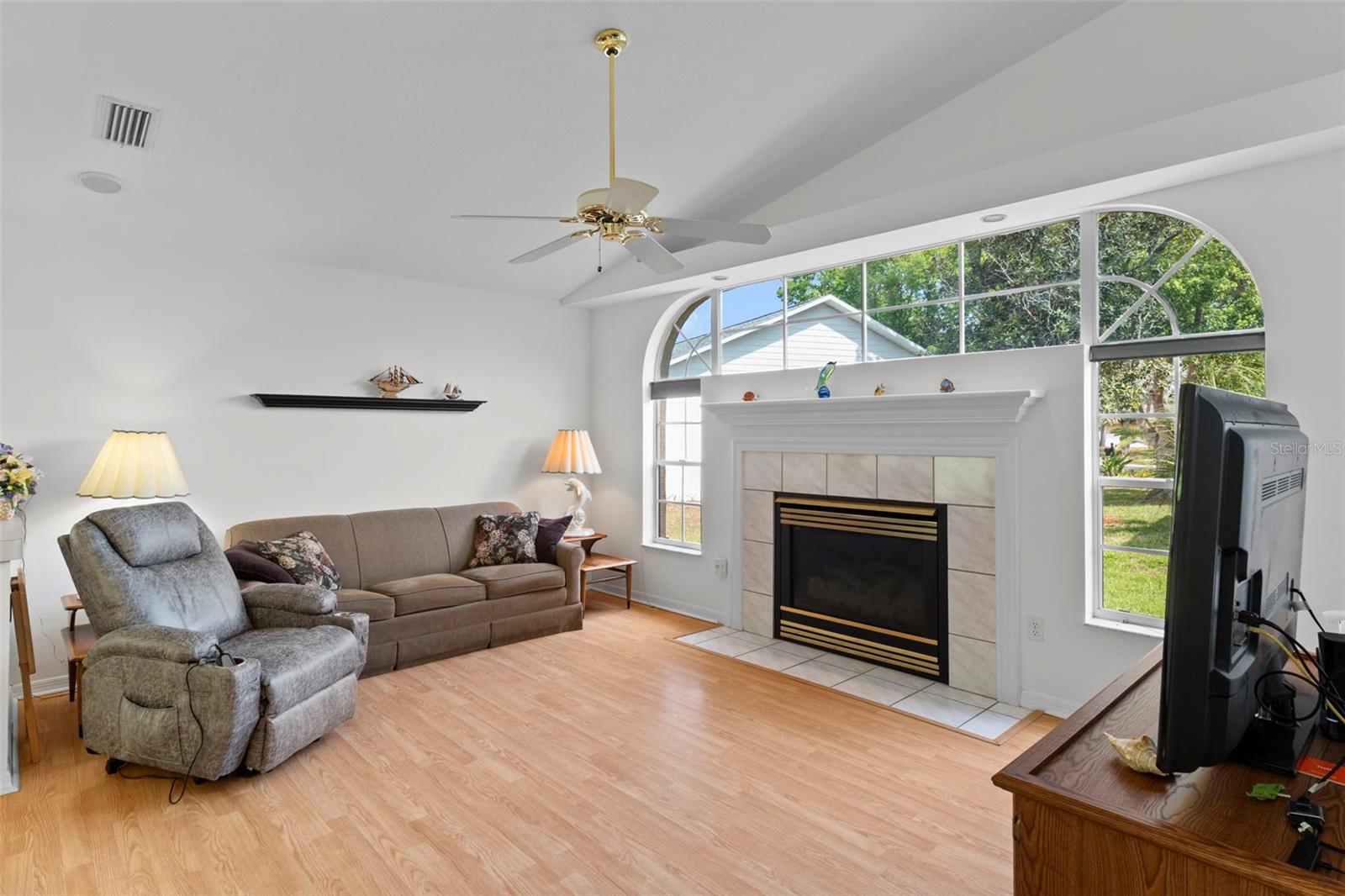 TIMBER PINES - Residential