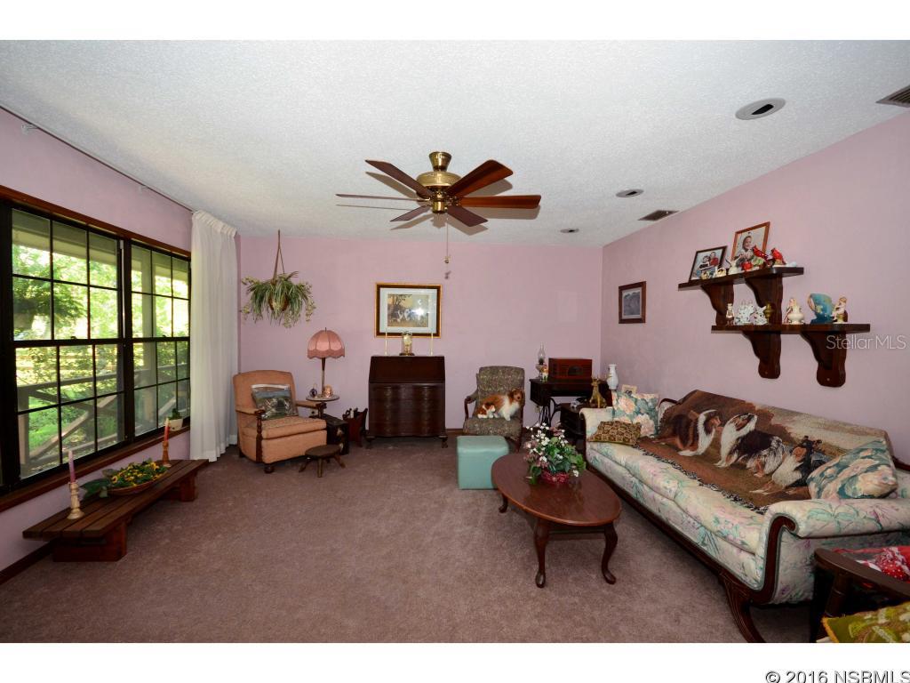 Tomoka Pines - Residential