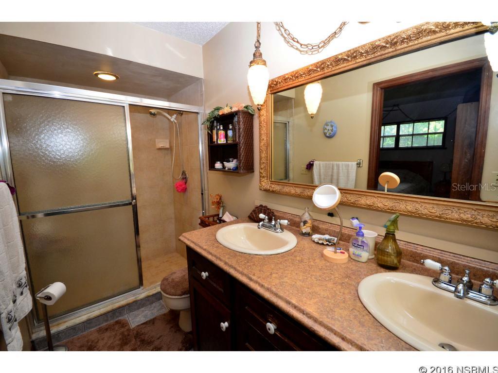 Tomoka Pines - Residential