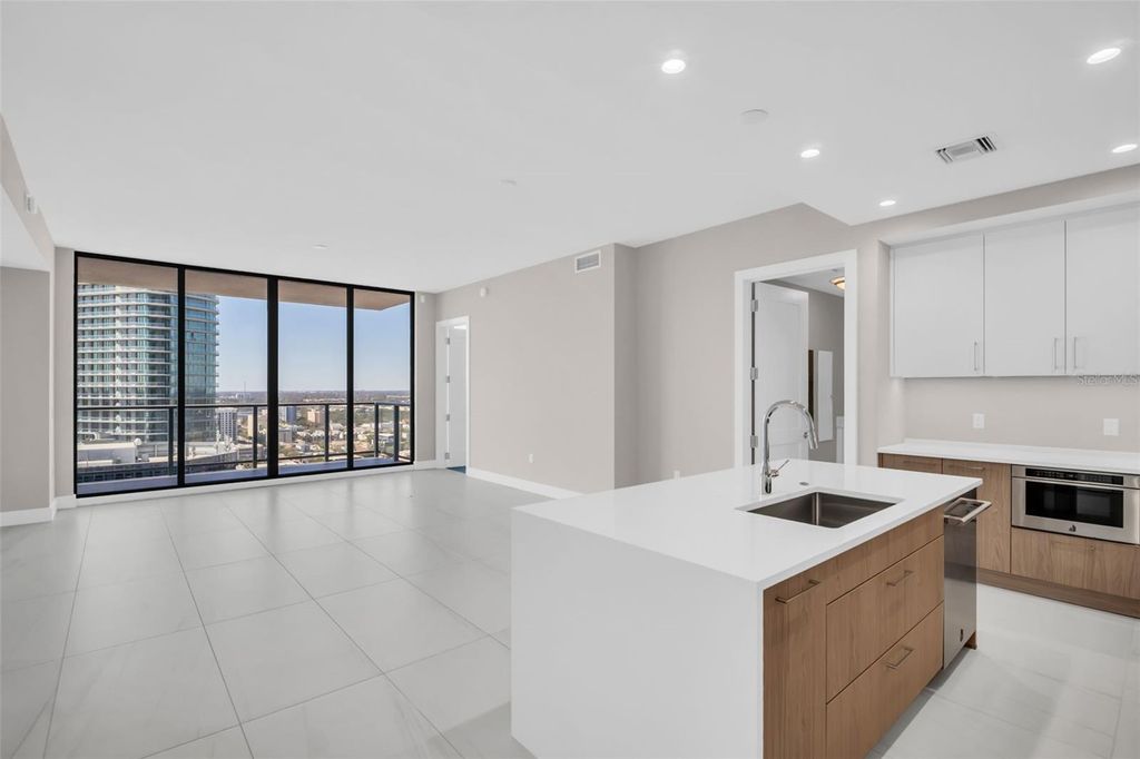 Photo of 275 1st Avenue S #2708, St Petersburg, FL 33701 (MLS # TB8472071)