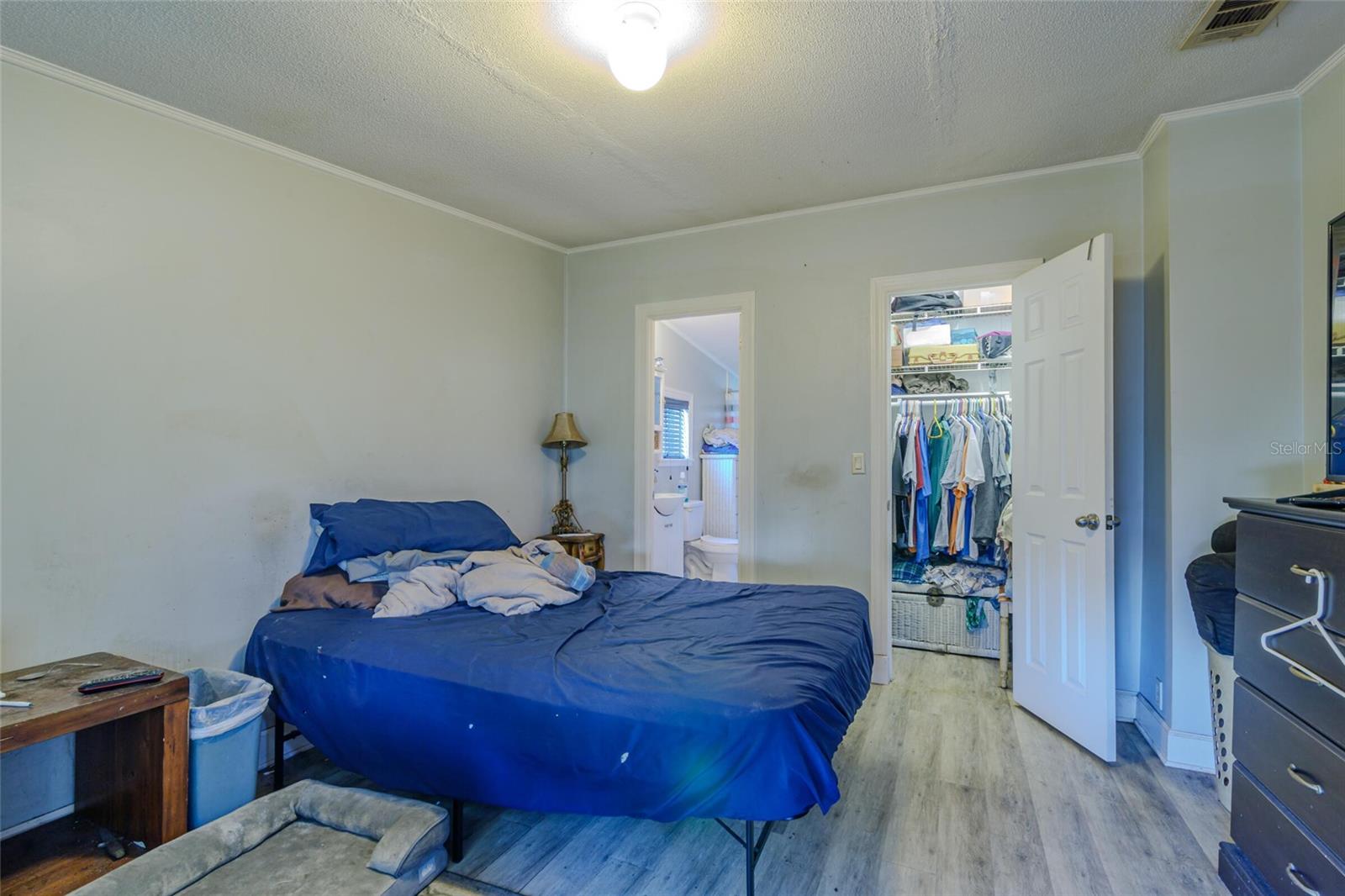 BELLEVIEW HILLS ESTATE - Residential