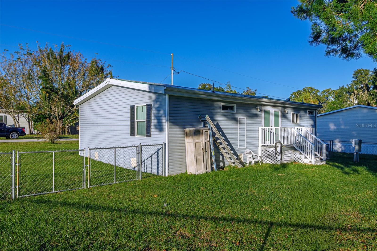 BELLEVIEW HILLS ESTATE - Residential