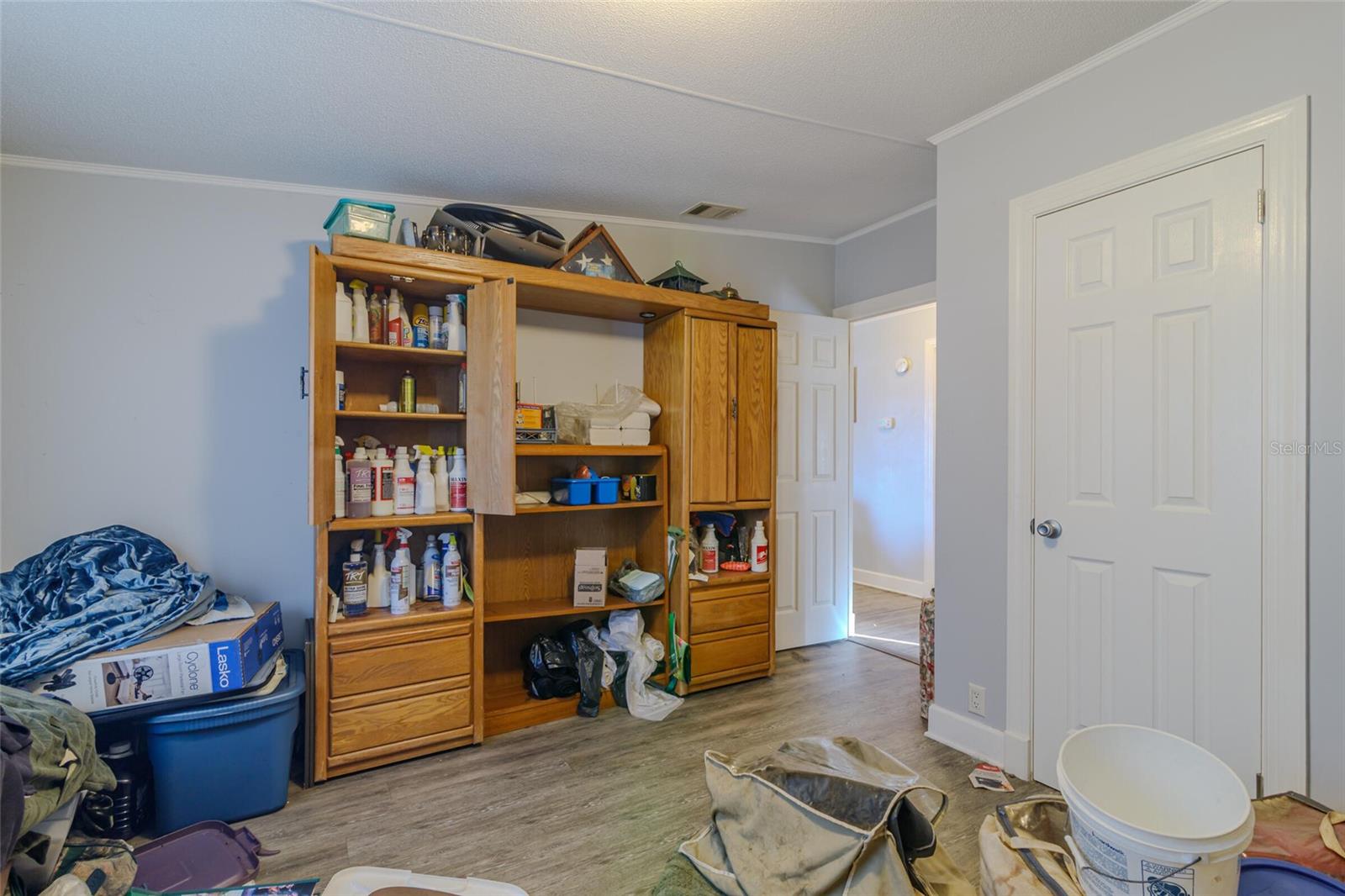 BELLEVIEW HILLS ESTATE - Residential