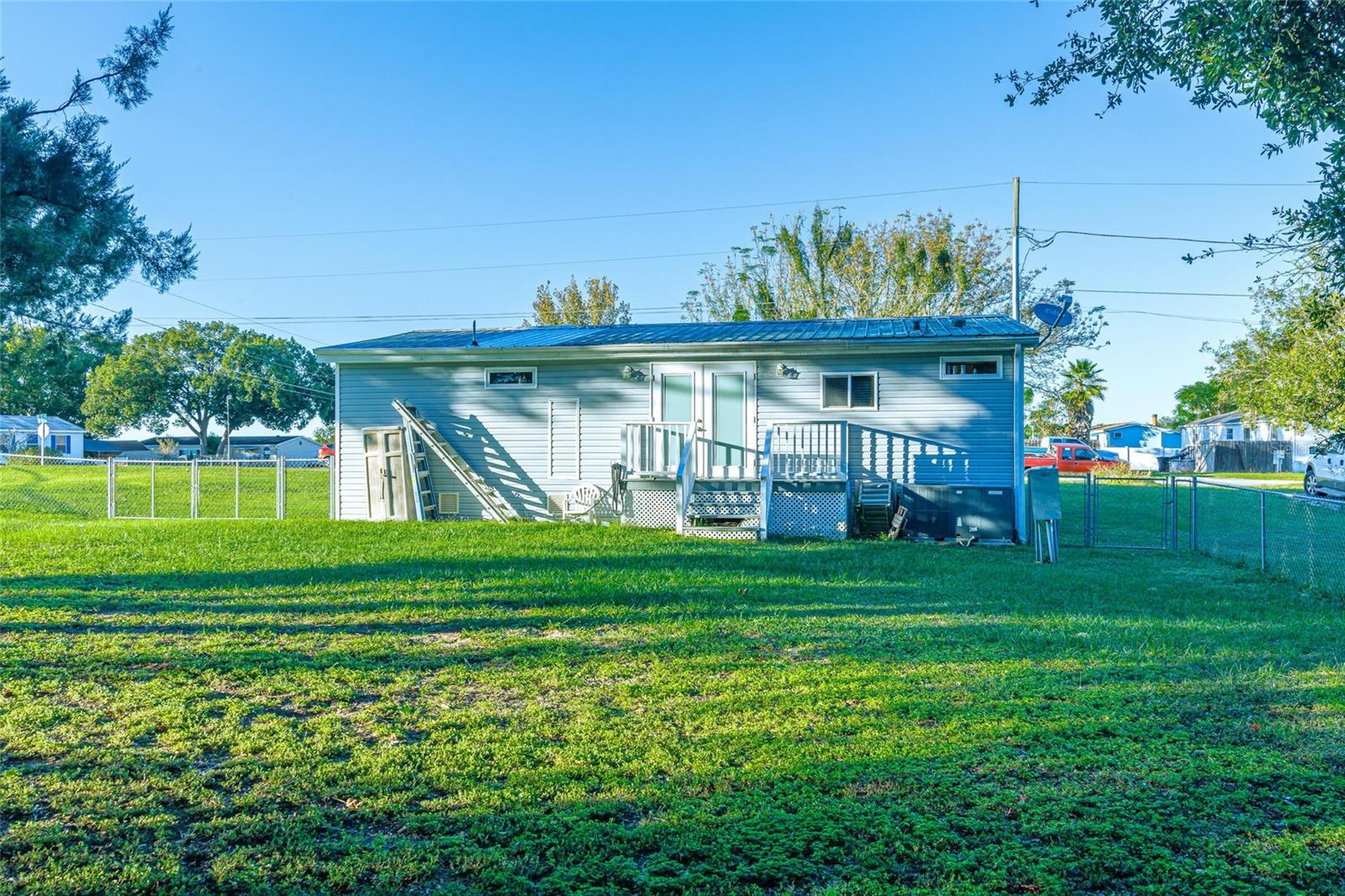 BELLEVIEW HILLS ESTATE - Residential