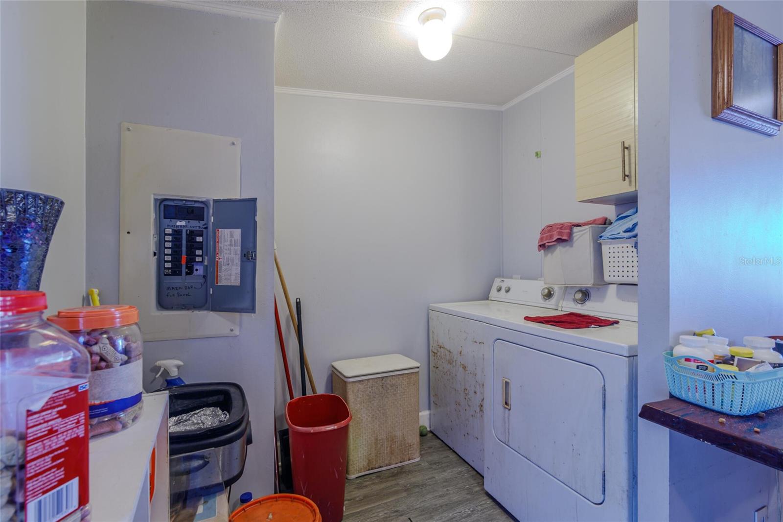 BELLEVIEW HILLS ESTATE - Residential