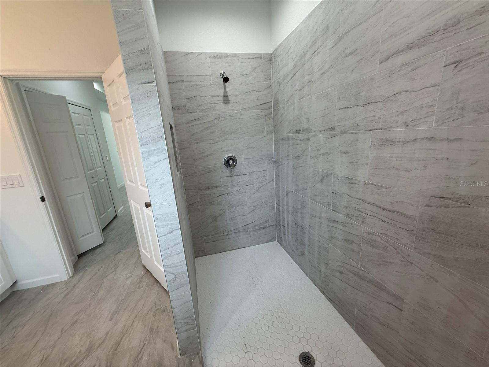PORT CHARLOTTE SUB 49 - Residential Lease