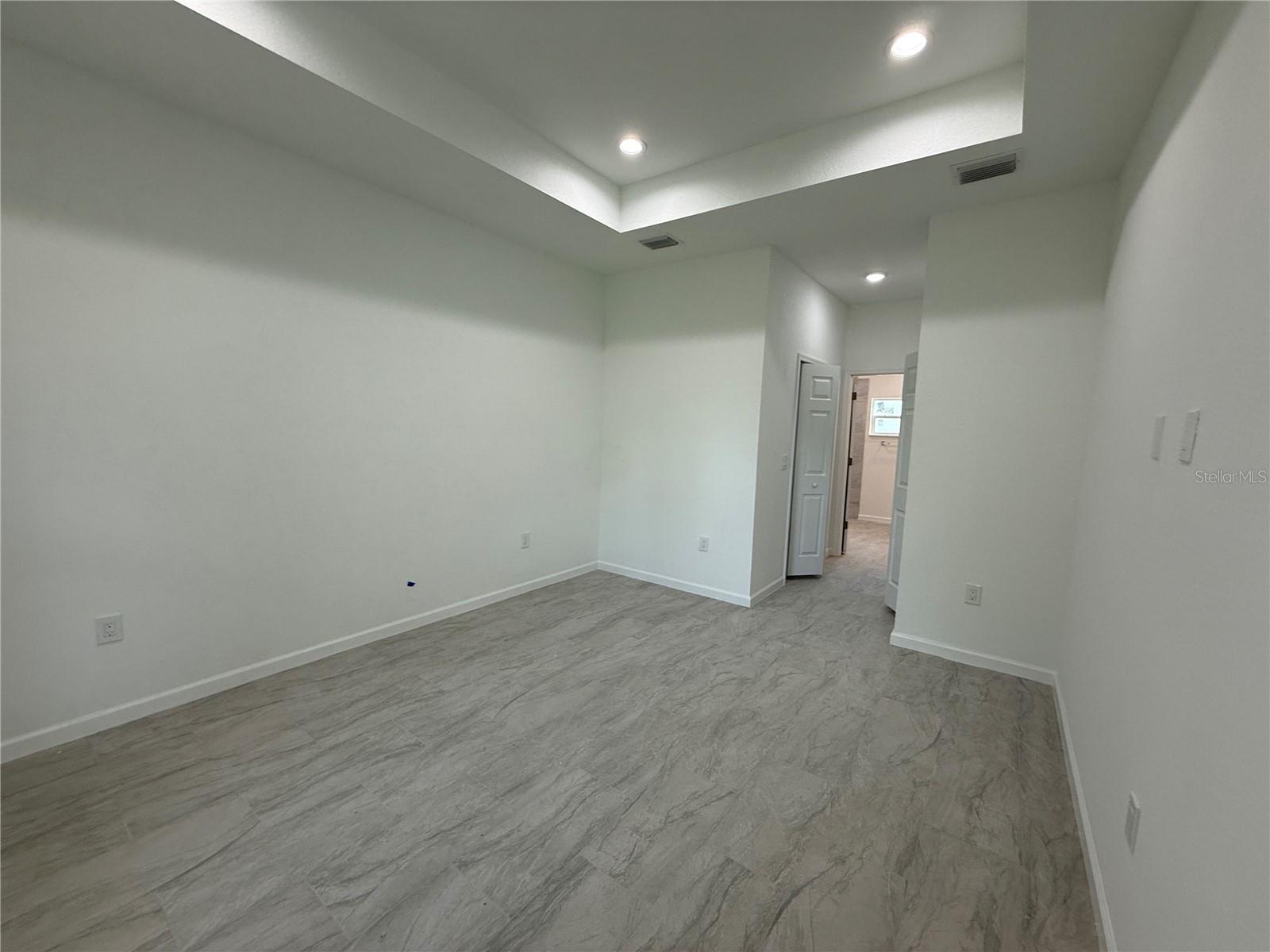 PORT CHARLOTTE SUB 49 - Residential Lease