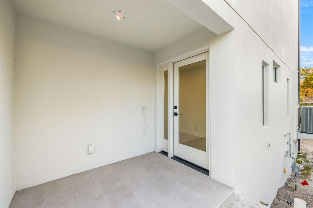 Photo of 4509 W North A Street #1, Tampa, FL 33609 (MLS # TB8480457)