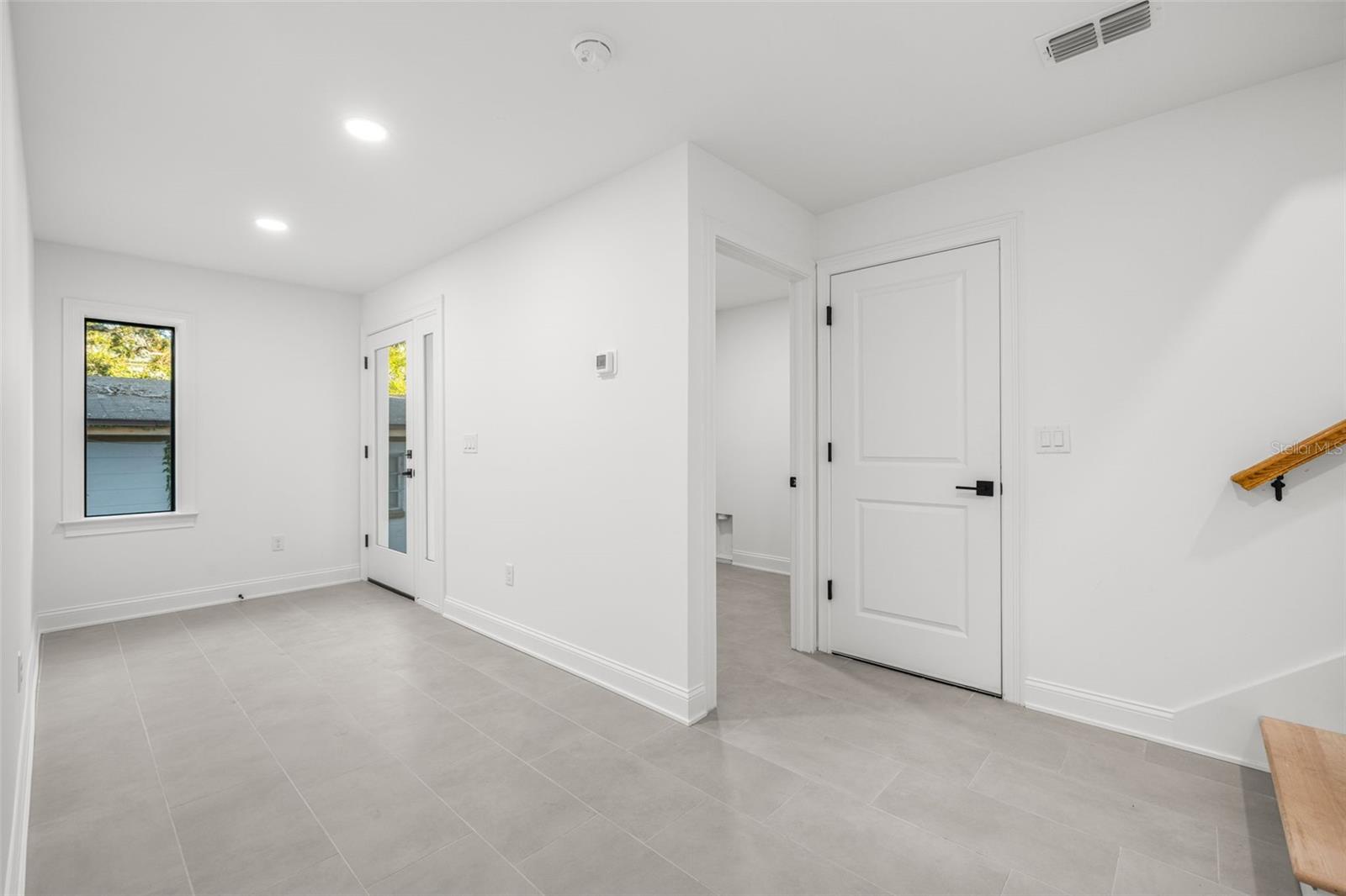 TAMPANIA - Residential