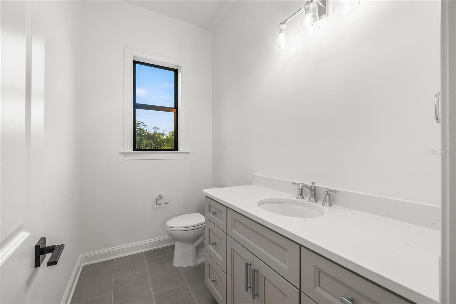 TAMPANIA - Residential