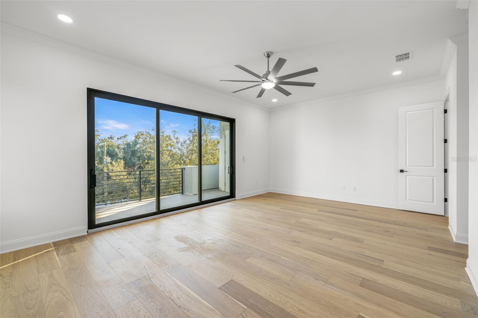 TAMPANIA - Residential