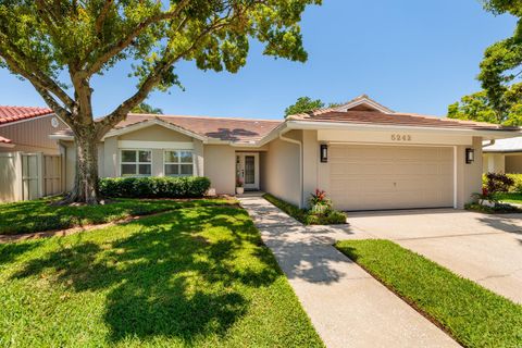 5242 VENICE WAY NE ST PETERSBURG FL 33703